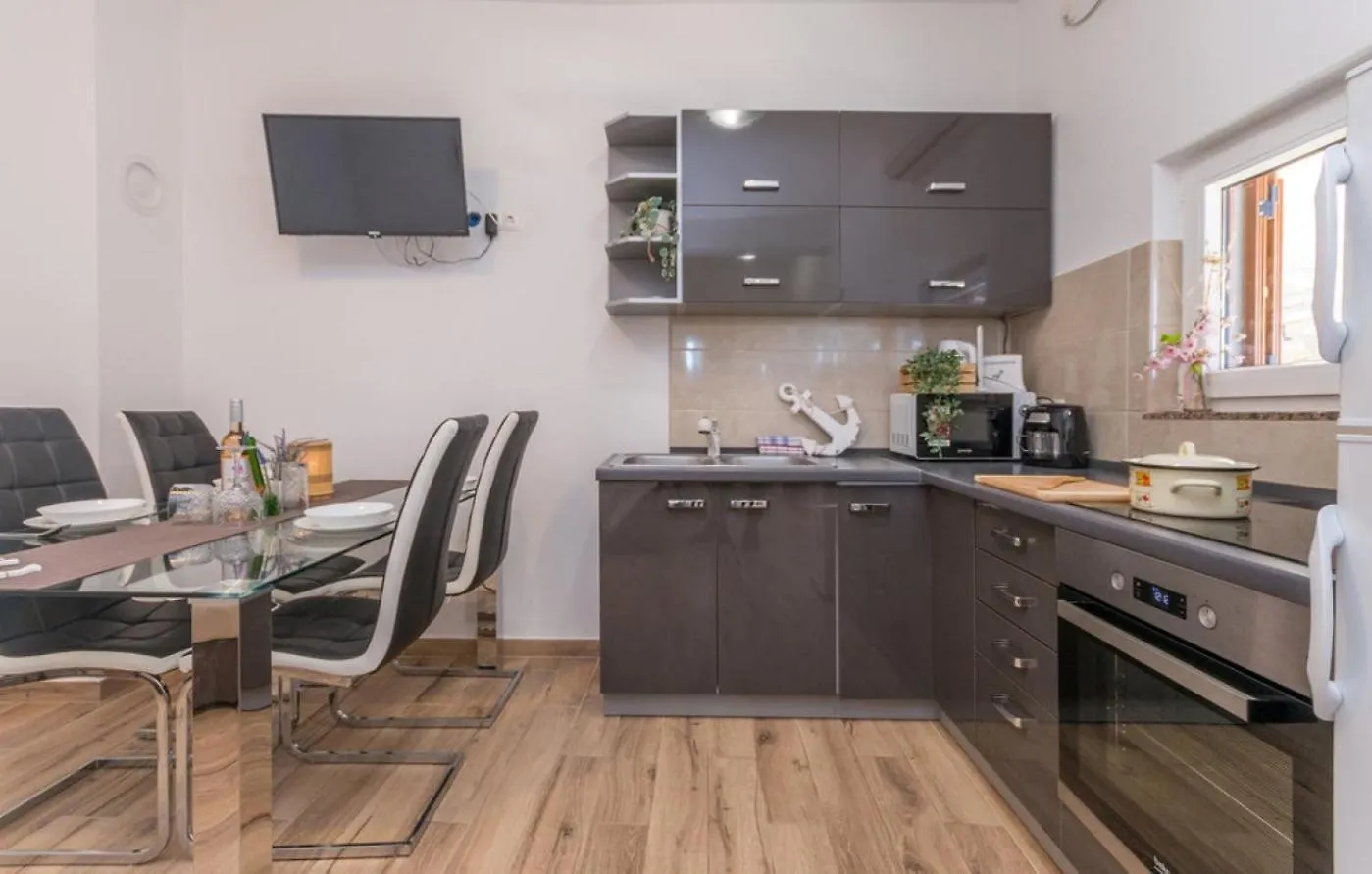 Holiday Home Ema With Pool Biograd Na Moru