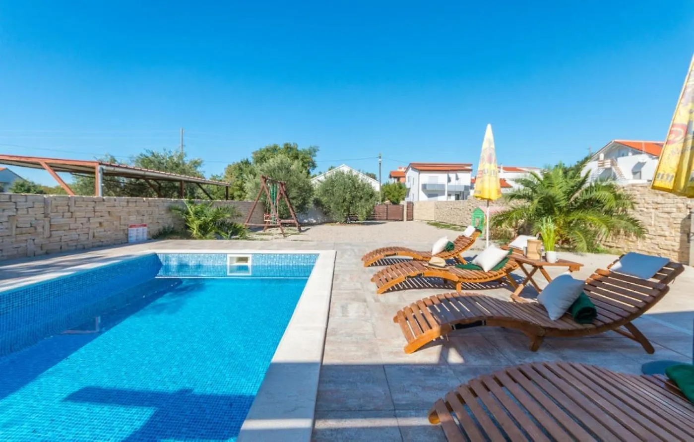 Holiday Home Ema With Pool Biograd Na Moru